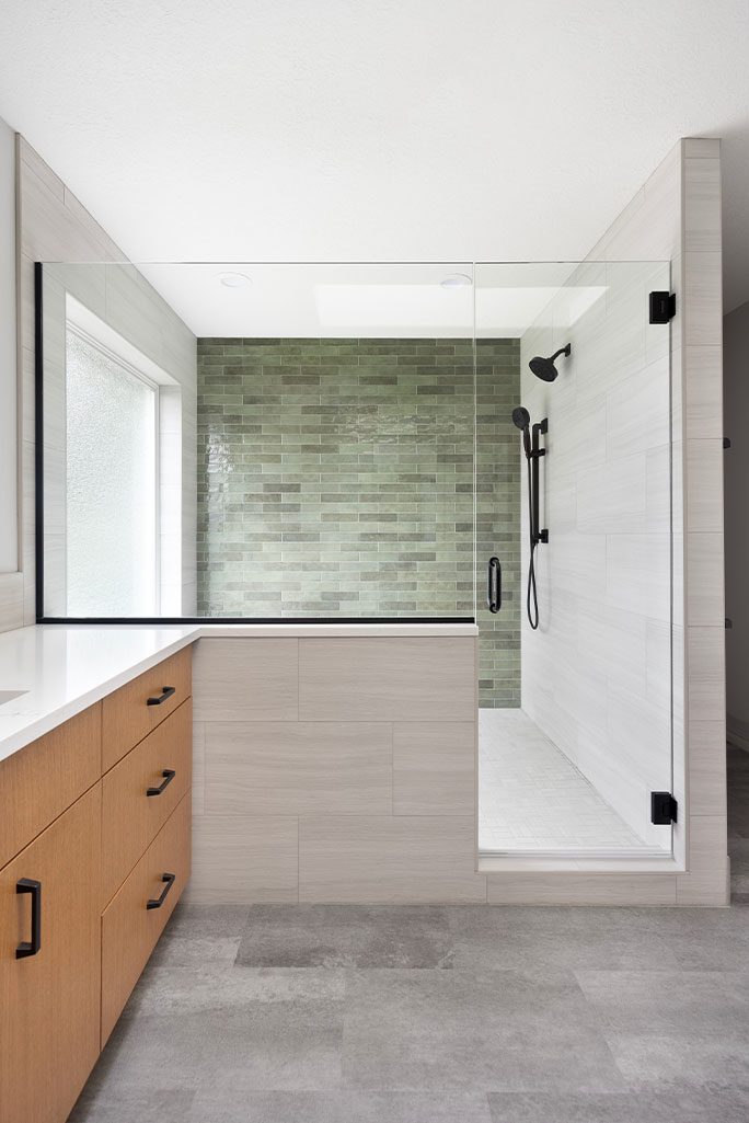 Tigard OR Master Bathroom Remodel with Frameless Shower Glass Wall