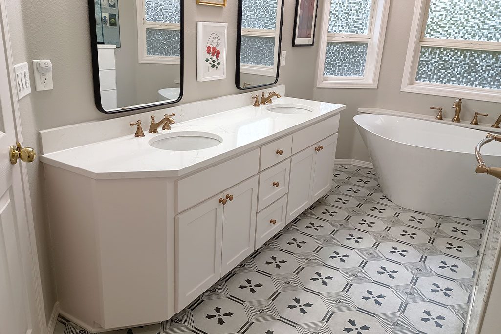 Beaverton OR Master Bathroom Remodel with Floor Tiling