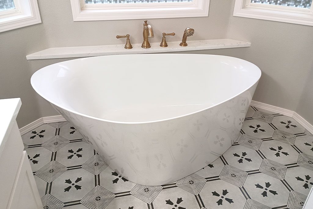 Beaverton OR Master Bathroom Remodel with Freestanding Soaking Tub